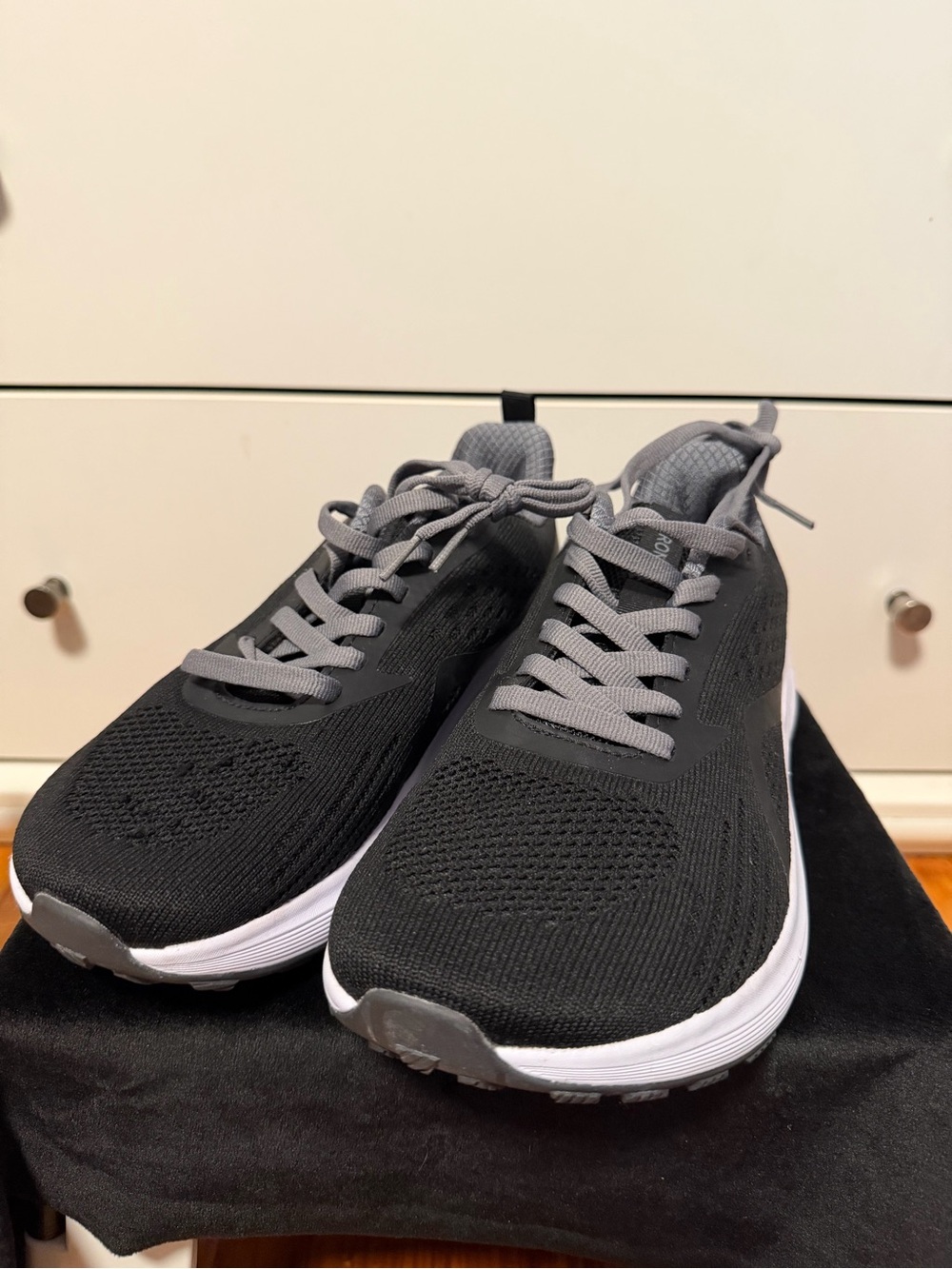 BRONAX Wide Toe Box Running Shoes - Black, EU Size 40 (Fits Men’s 7 / Women’s 9)